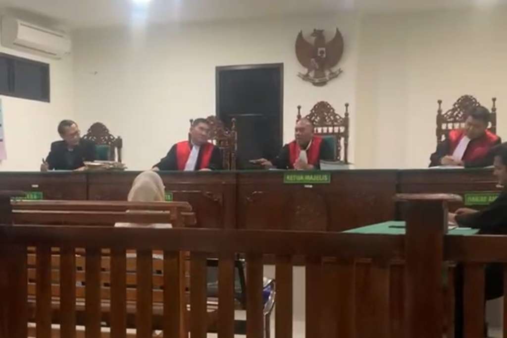 Terdakwa Kasus Penggelapan Uang Perusahaan Pupuk Ngaku Pakai Ratusan Juta Untuk Biaya Salon