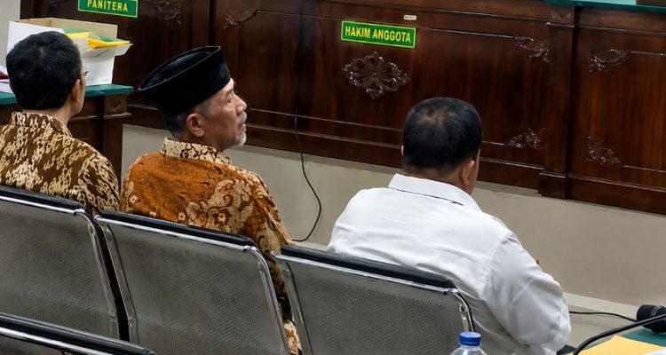 Bando Amin di Sidang Korupsi Lahan GOR Kepahiang Sampai Kiamat Patok Tak Berubah