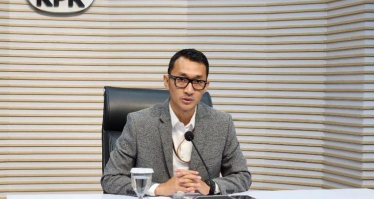 Bendahara PUPR Kota Bengkulu Diperiksa Terkait Aliran Uang Termasuk Rp4 Miliar di Rumah Noprisman Bendahara PUPR Kota Bengkulu Diperiksa Terkait Aliran Uang Termasuk Rp4 Miliar di Rumah Noprisman