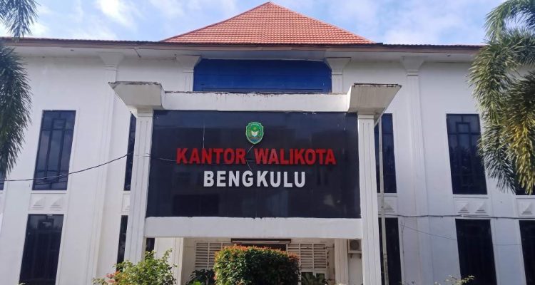 Dari 2025 Hingga Agustus 2026 Pemkot Bengkulu Tercatat Gelontorkan Rp49 Miliar APBD untuk Instansi Vertikal Dari 2025 Hingga Agustus 2026 Pemkot Bengkulu Tercatat Gelontorkan Rp49 Miliar APBD untuk Instansi Vertikal