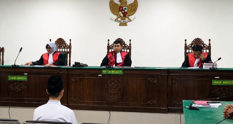 Fakta Sidang OTT KPK Rejang Lebong Setor Fee, Garansi Menang Lelang Proyek Fakta Sidang OTT KPK Rejang Lebong: Setor Fee, Garansi Menang Lelang Proyek