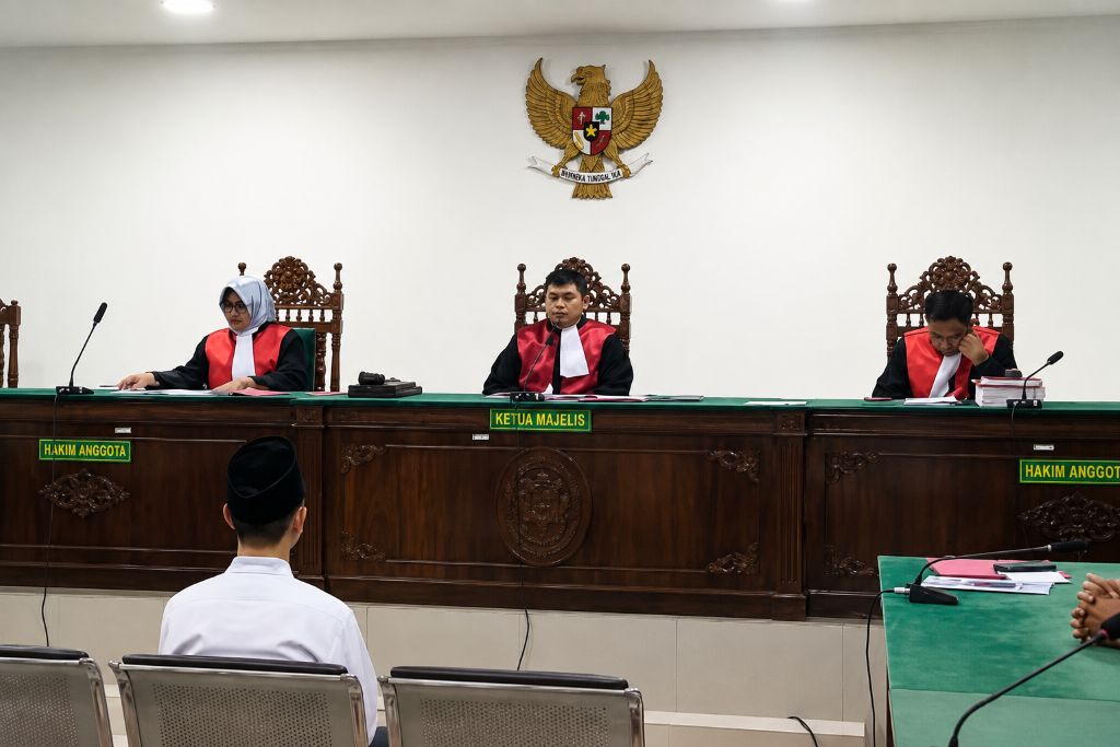 Fakta Sidang OTT KPK Rejang Lebong Setor Fee, Garansi Menang Lelang Proyek Fakta Sidang OTT KPK Rejang Lebong: Setor Fee, Garansi Menang Lelang Proyek
