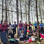 Gelar Bhakti Sosial, DPPI Seluma Bersihkan Sampah Plastik di Pantai Cemoro Sewu