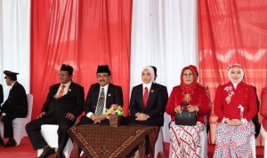 HUT RI ke-81, Ketua DPRD Blitar Bacakan Proklamasi dan Tegaskan Siap Kawal Program Nasional
