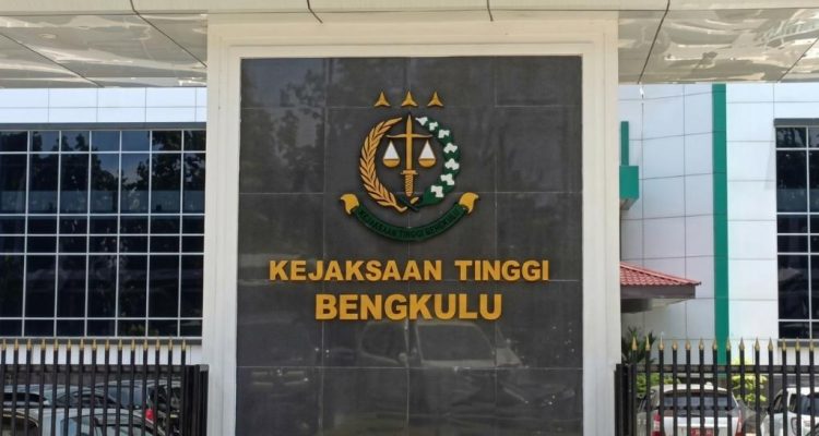 Kasus Dugaan Penjualan Aset Pemprov Seret Nama Ketua DPRD Bengkulu Utara 'Dingin' Kasus Dugaan Penjualan Aset Pemprov Seret Nama Ketua DPRD Bengkulu Utara 'Dingin'