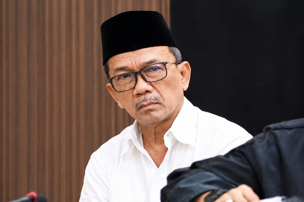 Kasus Korupsi Izin Tambang PT RSM, Ex-Dirut Sonny Adnan Dituntut 3 Tahun Penjara dan Denda Rp2 Miliar Kasus Korupsi Izin Tambang PT RSM, Ex-Dirut Sonny Adnan Dituntut 3 Tahun Penjara dan Denda Rp2 Miliar