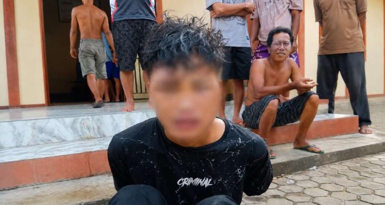 Kepergok Curi Alat Pancing, Pemuda di Seluma Babak Belur Diamuk Massa Kepergok Curi Alat Pancing, Pemuda di Seluma Babak Belur Diamuk Massa