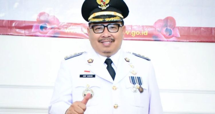 Mantan PJ Wali Kota Bengkulu Arif Gunadi Lapor ke KPK Gak Punya Kendaraan Mantan PJ Wali Kota Bengkulu Arif Gunadi Lapor ke KPK Gak Punya Kendaraan
