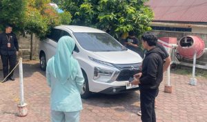 Mobil Xpander Pakai Plat Nomor Fortuner, Parkir 12 Hari di RS Tiarasella Mobil Xpander Pakai Plat Nomor Fortuner, Parkir 12 Hari di RS Tiarasella