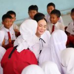 Pemko Batam Lanjutkan Program Seragam Gratis 2026 2027, Jangkau 52 Ribu Lebih Siswa SD dan SMP Pemko Batam Lanjutkan Program Seragam Gratis 2026/2027, Jangkau 52 Ribu Lebih Siswa SD dan SMP