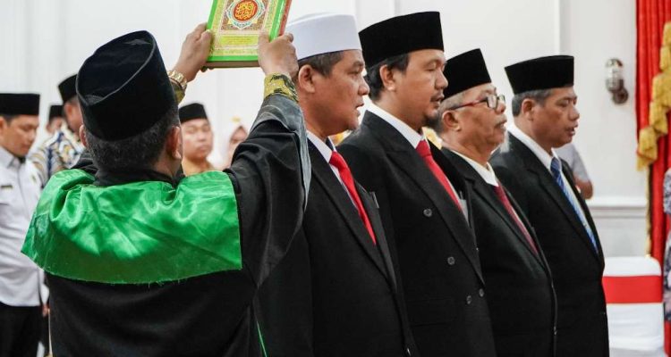 Pimpinan BAZNAS Provinsi Bengkulu Periode 2026–2031 Dilantik Pimpinan BAZNAS Provinsi Bengkulu Periode 2026–2031 Dilantik
