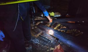 Polres Rejang Lebong Gelar Olah TKP Kebakaran Rumah di Watas Marga Polres Rejang Lebong Gelar Olah TKP Kebakaran Rumah di Watas Marga