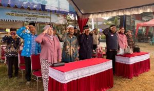 Pulang Kampung Saat HUT RI ke-81, Anggota DPR RI Nurhadi Ikuti Upacara di Desa Mangunan Blitar