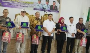 Rakor SDM OPD, Bupati Azhari Tekankan Sinergi dan Profesionalisme Rakor SDM OPD, Bupati Azhari Tekankan Sinergi dan Profesionalisme