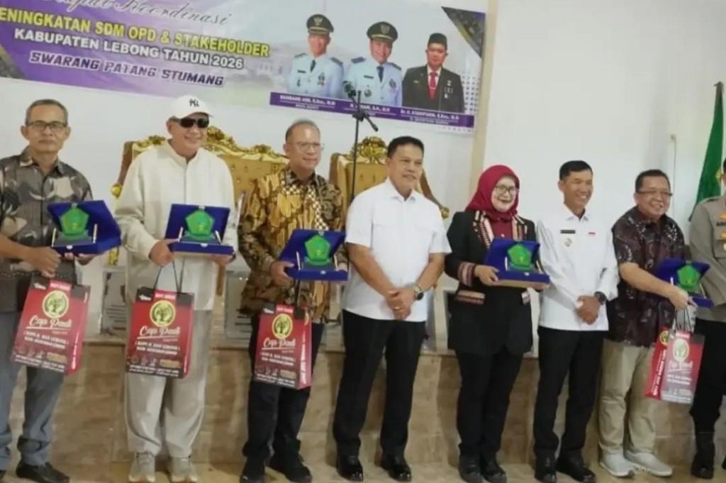 Rakor SDM OPD, Bupati Azhari Tekankan Sinergi dan Profesionalisme