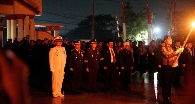 Renungan Suci HUT RI ke-81 di Taman Makam Pahlawan Balai Buntar Bengkulu Renungan Suci HUT RI ke-81 di Taman Makam Pahlawan Balai Buntar Bengkulu