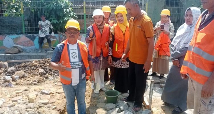 Rp851 Juta Digelontorkan untuk Revitalisasi TK Aisyiyah Embong Panjang Rp851 Juta Digelontorkan untuk Revitalisasi TK Aisyiyah Embong Panjang