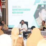 Sekda Batam Tegaskan Reformasi Birokrasi Harus Percepat dan Permudah Pelayanan Publik Sekda Batam Tegaskan Reformasi Birokrasi Harus Percepat dan Permudah Pelayanan Publik