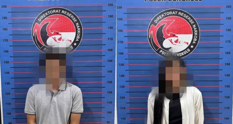 Sempat Kejar-Kejaran Mobil, Polda Bengkulu Ringkus Dua Terduga Pengedar Sabu dan Ganja Sempat Kejar-Kejaran Mobil, Polda Bengkulu Ringkus Dua Terduga Pengedar Sabu dan Ganja