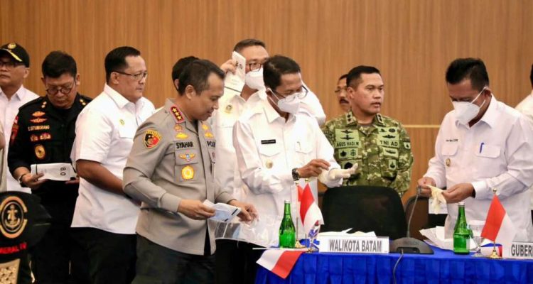 Sinergi Aparat Gagalkan Penyelundupan 1,3 Ton Ketamine Rp2 Triliun, Wali Kota Batam Ikut Musnahkan Sinergi Aparat Gagalkan Penyelundupan 1,3 Ton Ketamine Rp2 Triliun, Wali Kota Batam Ikut Musnahkan