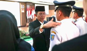 Wali Kota Amsakar Achmad Lantik 311 Pejabat dan Kepala Sekolah Wali Kota Amsakar Achmad Lantik 311 Pejabat dan Kepala Sekolah