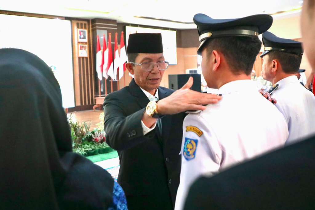 Wali Kota Amsakar Achmad Lantik 311 Pejabat dan Kepala Sekolah