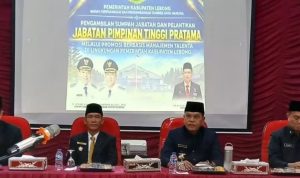 17 Pejabat Pemkab Lebong Dimutasi, Bupati Azhari Minta Jalankan Amanah 17 Pejabat Pemkab Lebong Dimutasi, Bupati Azhari Minta Jalankan Amanah