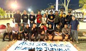 5 Rekan Hilang di Selat Sunda, Jurnalis Bengkulu Gelar Aksi Desak Basarnas Lanjutkan Pencarian 5 Rekan Hilang di Selat Sunda, Jurnalis Bengkulu Gelar Aksi Desak Basarnas Lanjutkan Pencarian