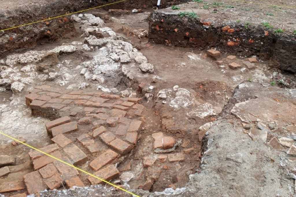 Ekskavasi Benteng York Bengkulu Temukan Pondasi Kuno Ekskavasi Benteng York Bengkulu Temukan Pondasi Kuno