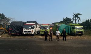 Kejari Bengkulu Tahan Tiga Tersangka Tambang Batu Bara Ilegal dan Sita 80 Ton Barang Bukti Kejari Bengkulu Tahan Tiga Tersangka Tambang Batu Bara Ilegal dan Sita 80 Ton Barang Bukti