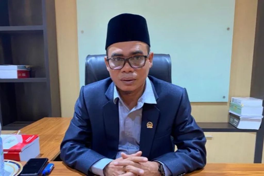 PAN Bengkulu Bantah Ada Aliran Uang Dari Penipuan Dirut Bank Bengkulu untuk HUT Partai PAN Bengkulu Bantah Ada Aliran Uang Dari Penipuan Dirut Bank Bengkulu untuk HUT Partai