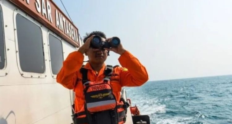 Pencarian 8 Jurnalis dan Kru Kapal di Anak Krakatau Meluas Hingga Pesisir Bengkulu dan Pulau Enggano