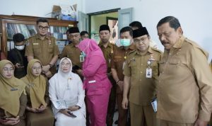 RSMY Diminta Beri Pelayanan Tanpa Ada Kesan Cuek ke Masyarakat RSMY Diminta Beri Pelayanan Tanpa Ada Kesan Cuek ke Masyarakat