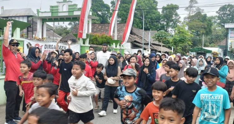 Siasati Efisiensi Anggaran 2026, Pemdes Wonodadi Blitar Sukses Gelar Jalan Sehat dan Senam Kreasi Swadaya Siasati Efisiensi Anggaran 2026, Pemdes Wonodadi Blitar Sukses Gelar Jalan Sehat dan Senam Kreasi Swadaya