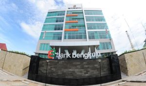Terdakwa Ngaku Digaji Bank Bengkulu Tapi Bertugas Sebagai Tim Kreatif Gubernur Terdakwa Ngaku Digaji Bank Bengkulu Tapi Bertugas Sebagai Tim Kreatif Gubernur