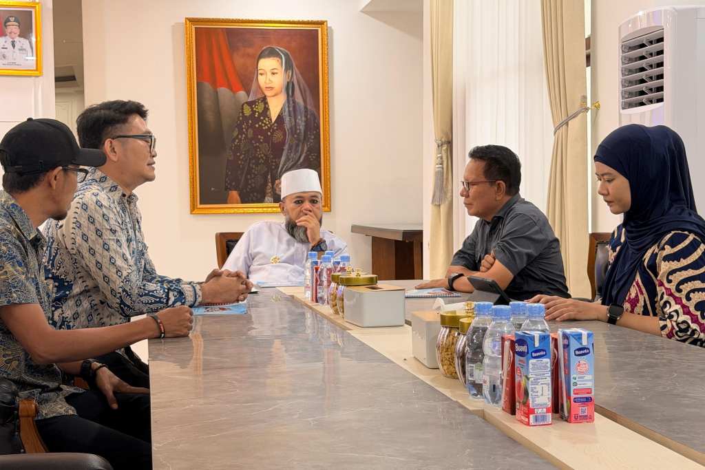 Efisiensi Anggaran, Pemprov Bengkulu Agendakan Undang 5 Band Nasional Untuk Semarak Merah Putih 2026 Efisiensi Anggaran, Pemprov Bengkulu Agendakan Undang 5 Band Nasional Untuk Semarak Merah Putih 2026