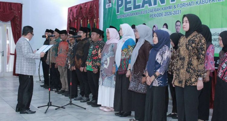 KAHMI-FORHATI Seluma 2026-2030 Resmi Dilantik, Bupati Dorong Kolaborasi Pembangunan