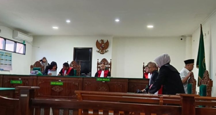 Kasus Minyakita Ilegal Bengkulu Jilid II, Sidang Perdana Heru Setyawan Kasus Minyakita Ilegal Bengkulu Jilid II, Sidang Perdana Heru Setyawan
