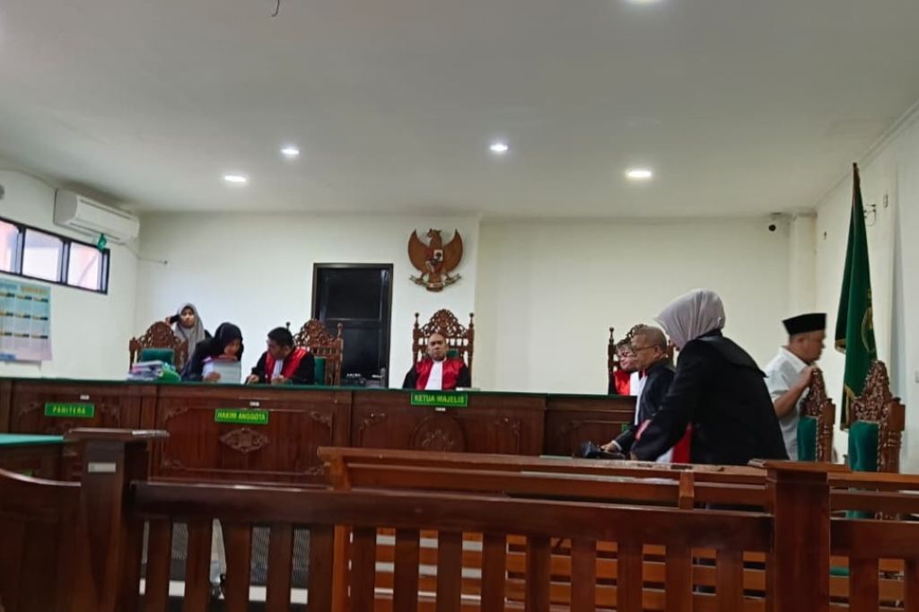 Kasus Minyakita Ilegal Bengkulu Jilid II, Sidang Perdana Heru Setyawan Kasus Minyakita Ilegal Bengkulu Jilid II, Sidang Perdana Heru Setyawan