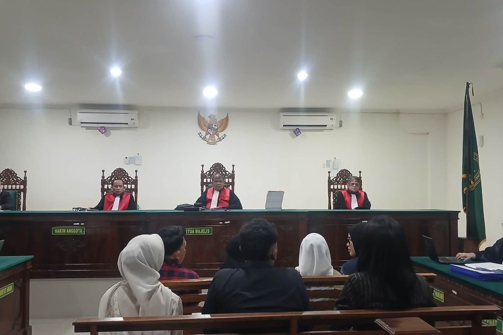 Korban Tolak Damai, Sidang Investasi Bodong Cik Obooy Gali Aliran Uang ke Keluarga