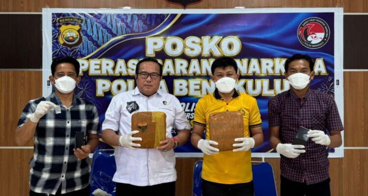 Polda Bengkulu Gagalkan Peredaran Dua Kilogram Ganja Asal Luar Provinsi