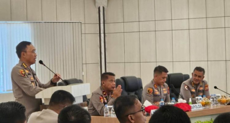 Polda Bengkulu Rintis Digitalisasi Pengadaan Perlengkapan Personel Lewat SI-KAPOR Polda Bengkulu Rintis Digitalisasi Pengadaan Perlengkapan Personel Lewat SI-KAPOR
