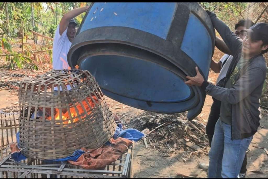 Respon Aduan Warga, Polres Blitar Kota Gerebek Lokasi Sabung Ayam di Srengat Respon Aduan Warga, Polres Blitar Kota Gerebek Lokasi Sabung Ayam di Srengat