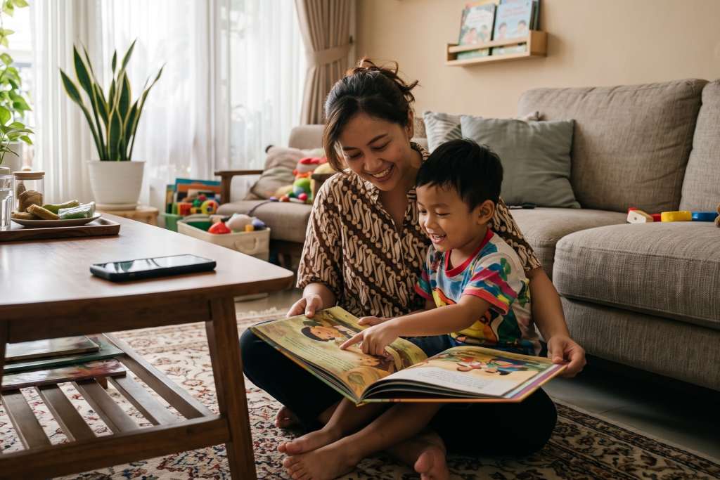Trik Membatasi Layar HP pada Anak Tanpa Picu Keributan