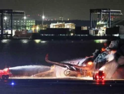 Tabrakan Tragis Di Haneda, Pesawat Japan Airlines Vs Penjaga Pantai