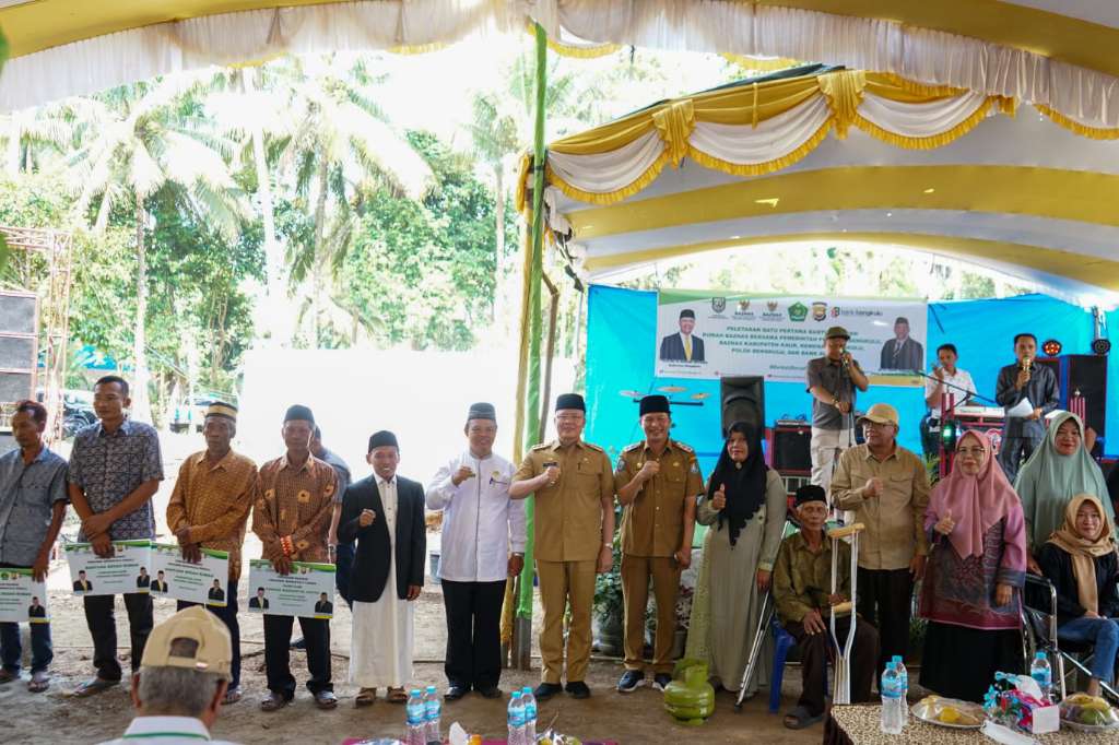 Terkait Bantuan Rtlh, Gubernur Rohidin Panggil Kades Dan Perangkatnya