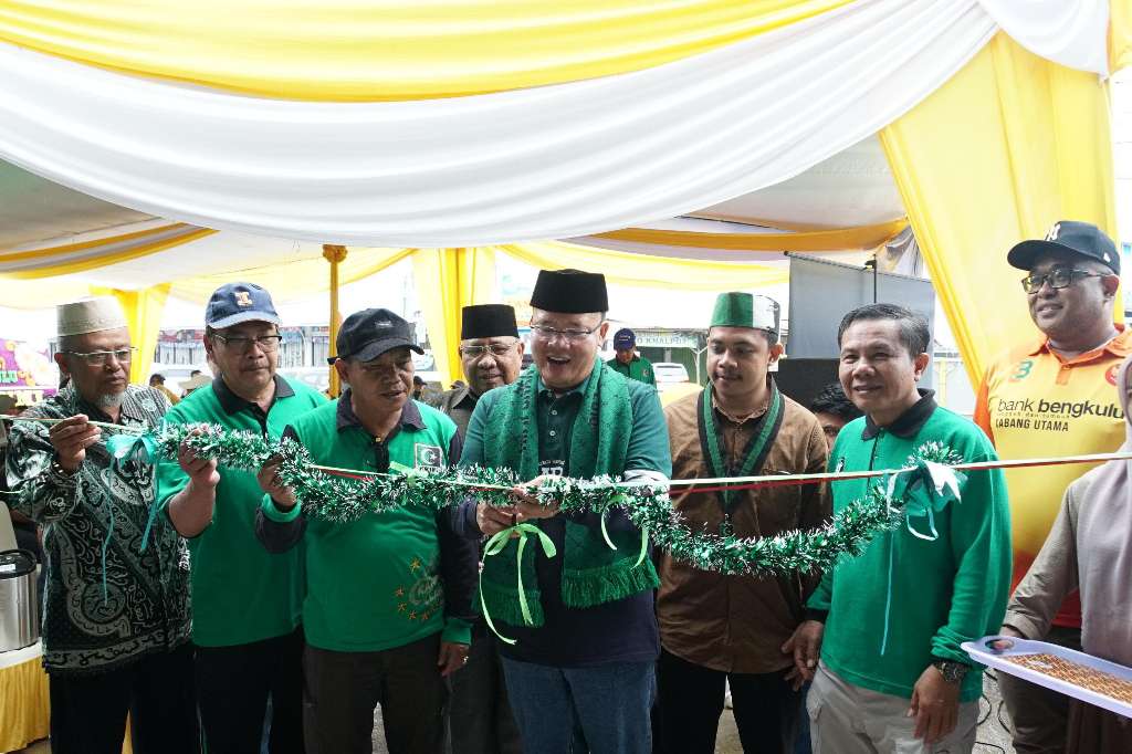 Gubernur Rohidin Resmikan Graha Insan Cita Sebagai Sekretariat Hmi Bengkulu