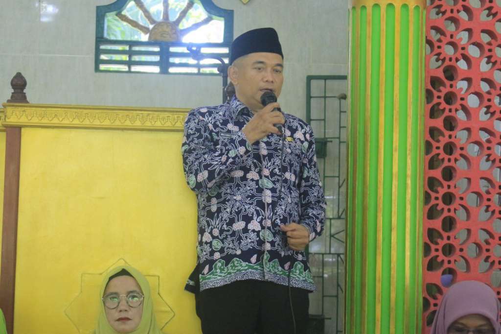 Sekretaris Daerah Bengkulu Tengah, Rachmat Riyanto Saat Membuka Acara 