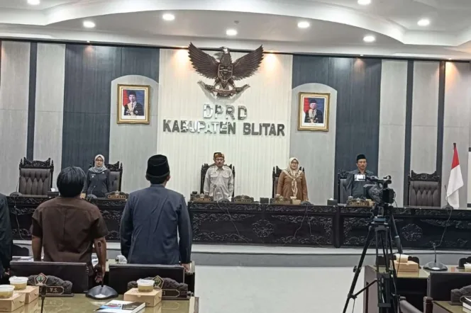 
Rapat Paripurna DPRD Kabupaten Blitar 