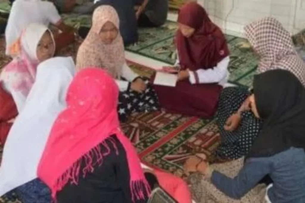 Para Remaja Dalam Kegiatan Positif Di Bulan Ramadhan 